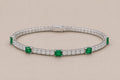 Pulseira Rivière Baguette Ouro Branco esmeralda
