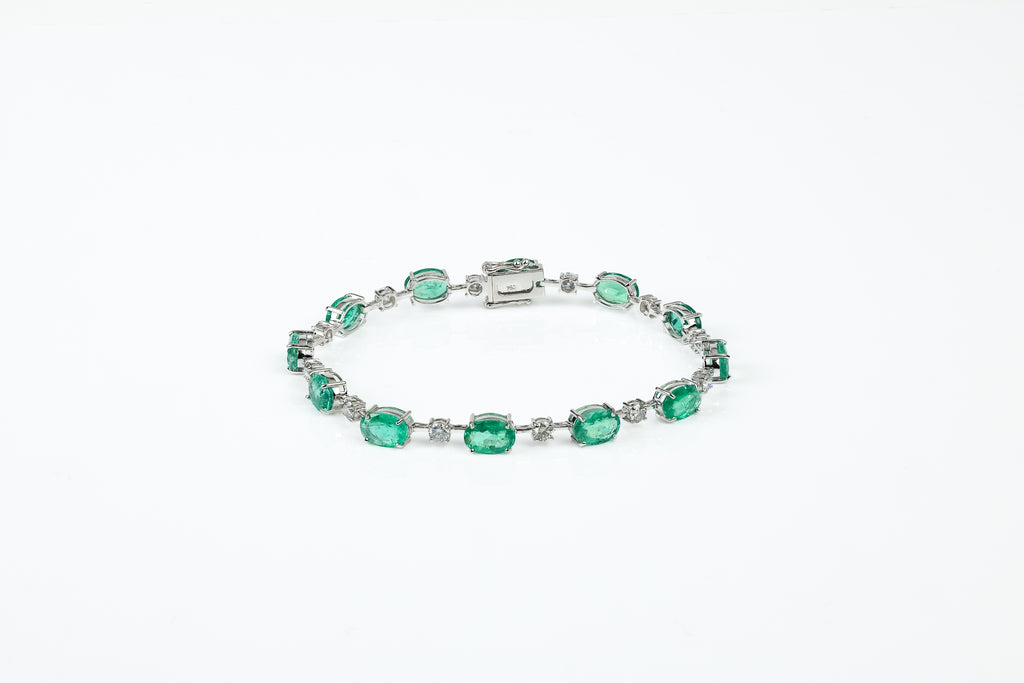 Pulseira Rivière Ovale Ouro Branco Esmeralda