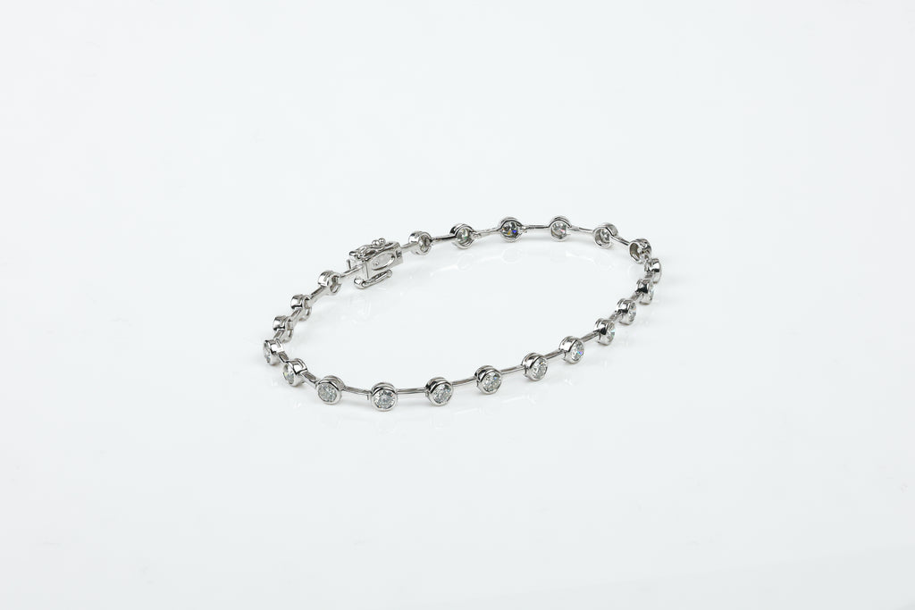 Pulseira Rivière Serti Clos Ouro Branco Diamentes