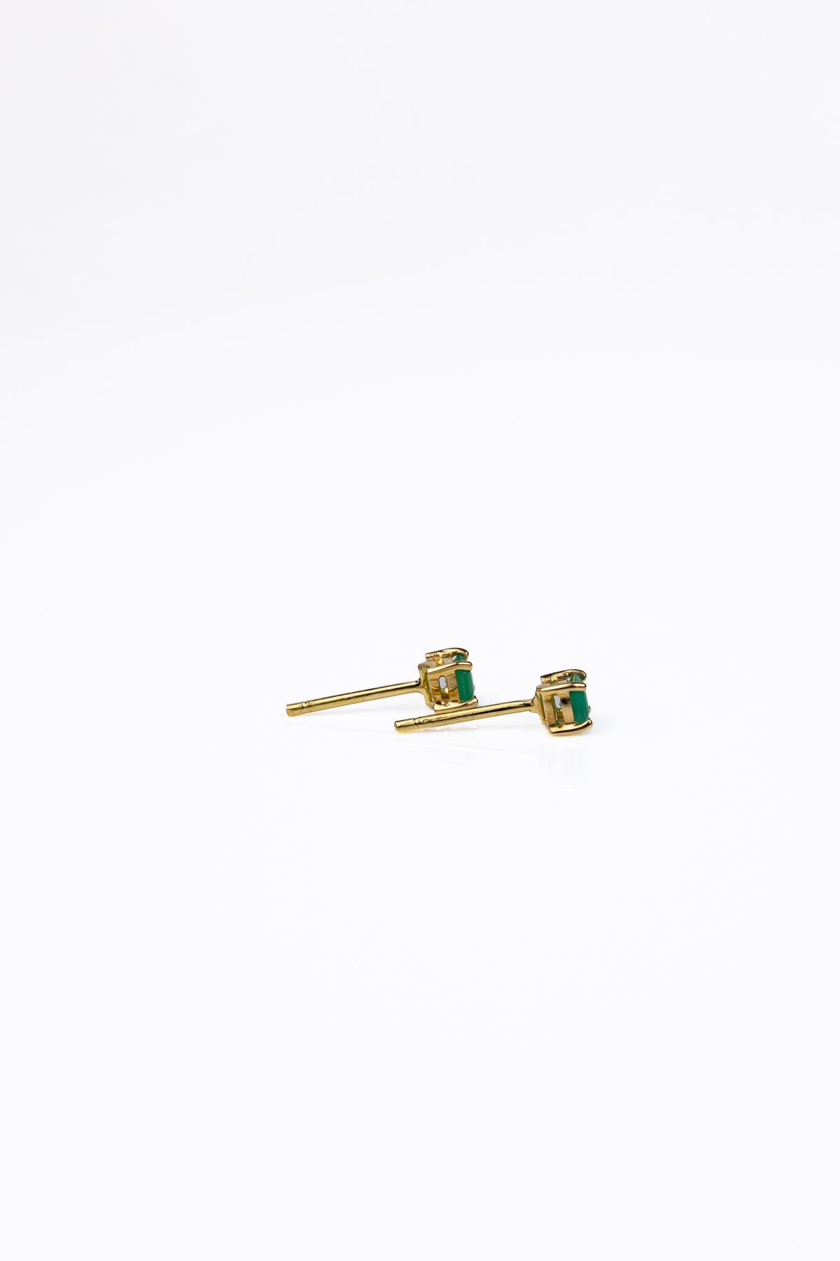 Brinco Rectangle Classique Ouro Amarelo Esmeralda