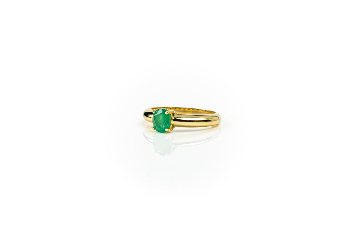 Anel Ovale Ouro Amarelo Esmeralda
