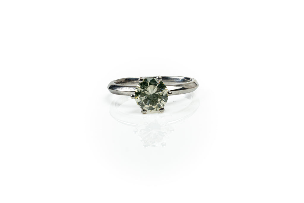 Anel Solitaire Ouro branco Diamante